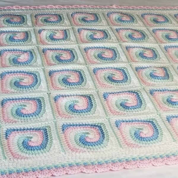 Spiral granny square baby blanket - Image 8