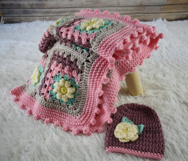 Pink baby blanket daisy set - Image 3