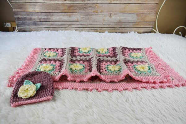 Pink baby blanket daisy set - Image 6