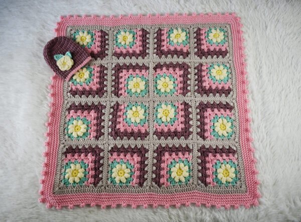 Pink baby blanket daisy set - Image 8