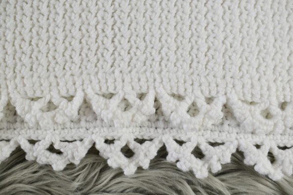 Snowy white mesh baby blanket set - Image 2