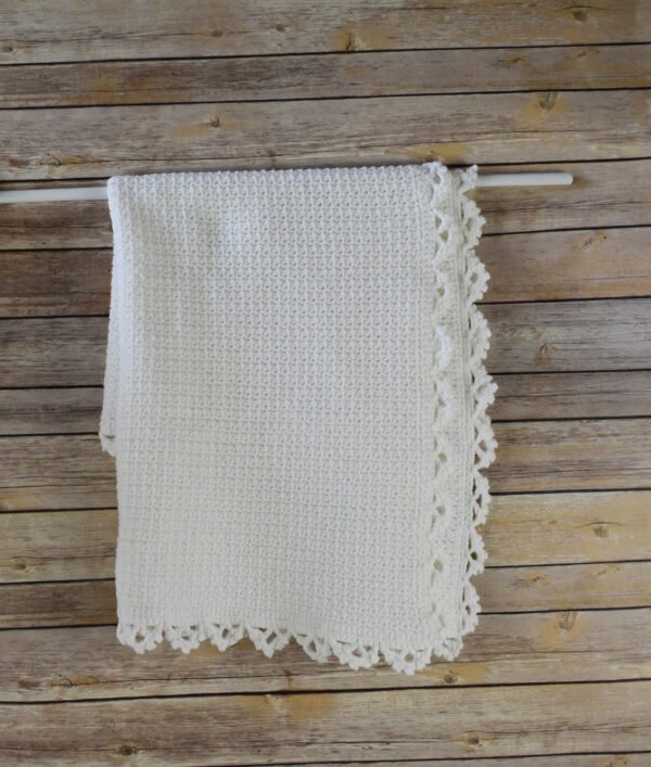 Snowy white mesh baby blanket set - Image 6