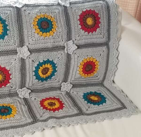 Multicolor starburst blanket